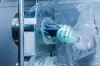 Ausschleusen aus Isolator via Endlosliner