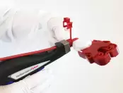 Kabelbinder festziehen